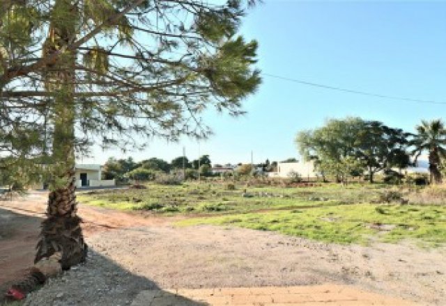 Land -for-sale-200-meters-from-the-sea-in-Torre-Suda-Racale.