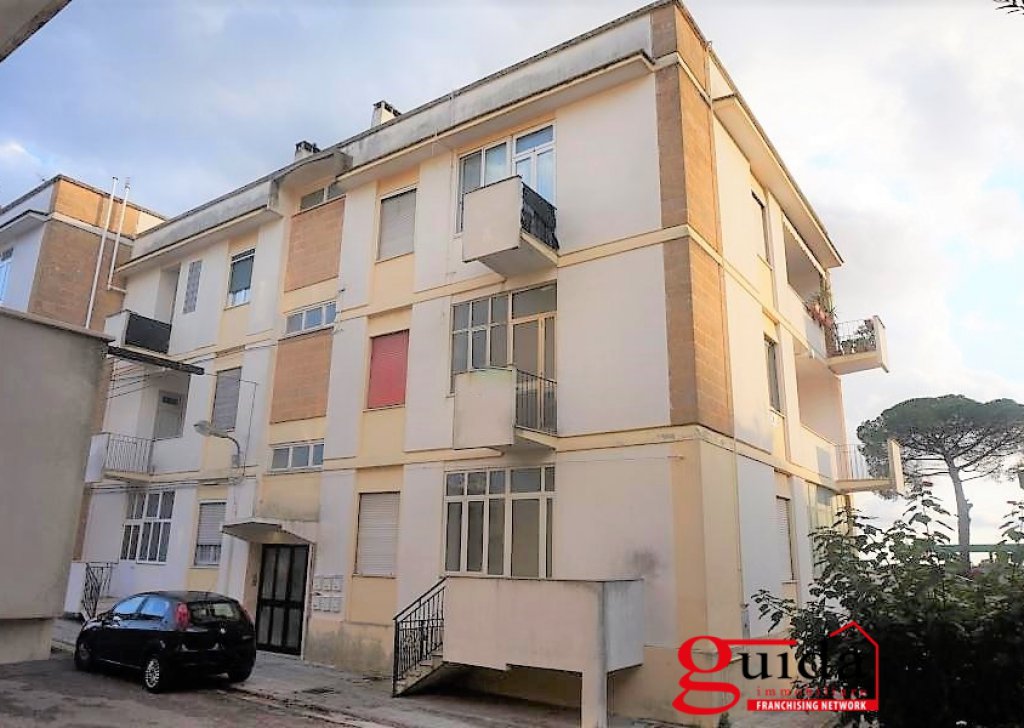 Apartment for sale  85 sqm, Casarano, locality Semi periphery