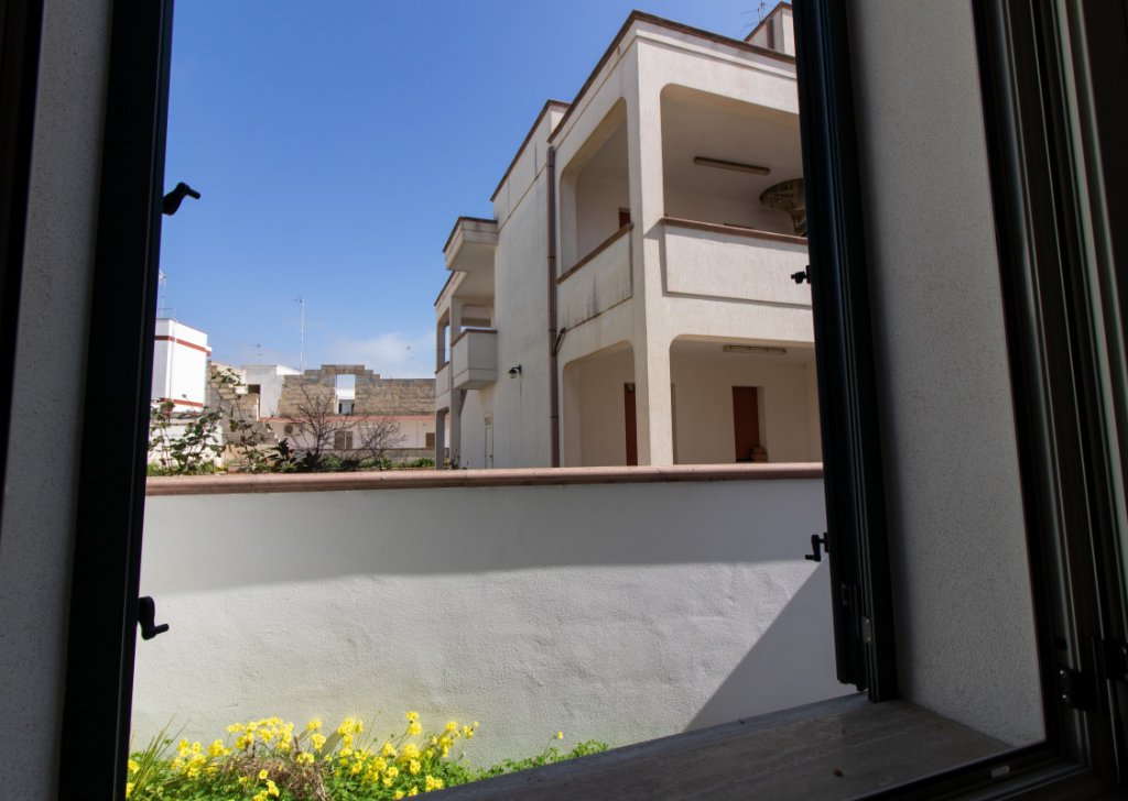 Detached house for sale  73 sqm, Salve, locality Torre Pali