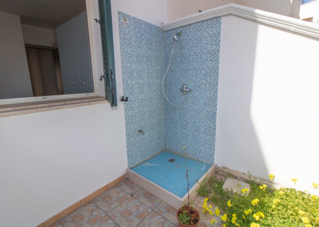 Detached house for sale  73 sqm, Salve, locality Torre Pali