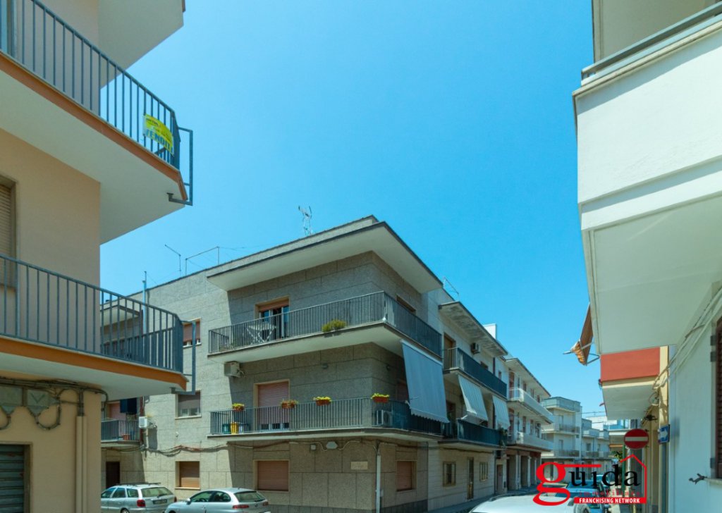 Apartment for sale  via Francesco Crispi 24, Galatone, locality Suburbs developed