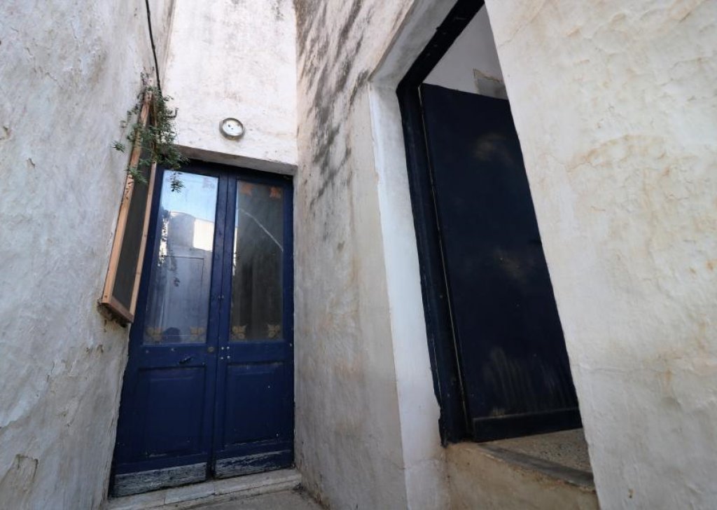 Detached house for sale  piazza San Vincenzo 15, Ugento, locality Center
